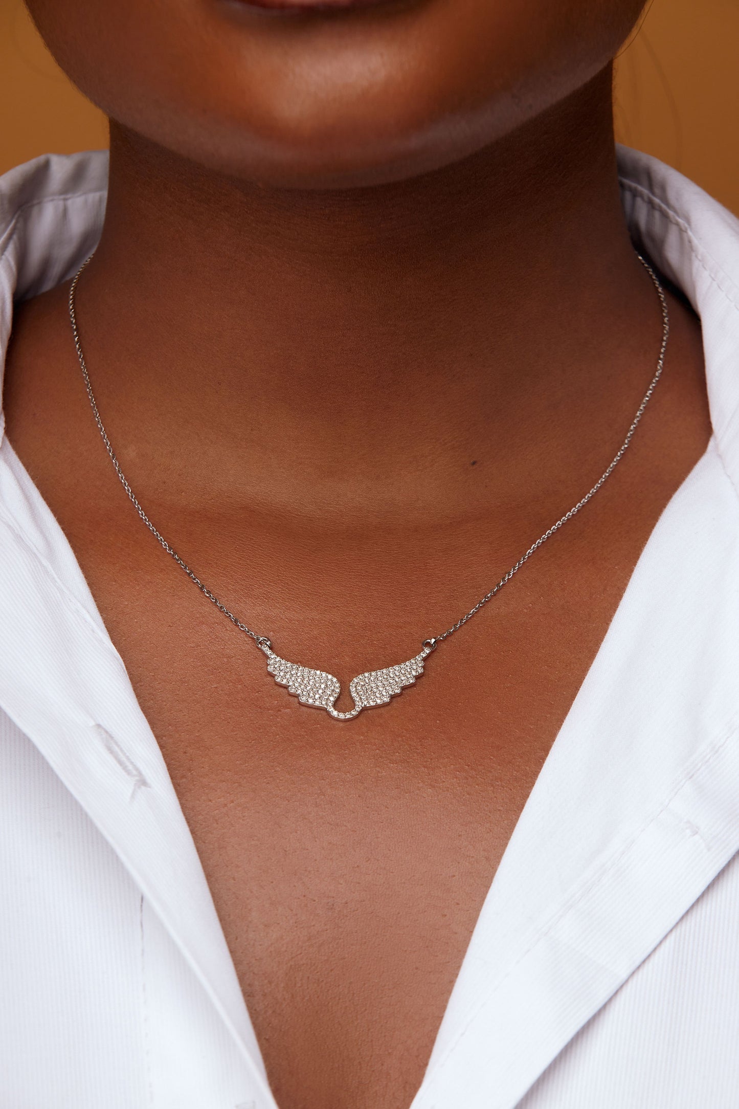 Angel Wings Necklace in 18K Gold