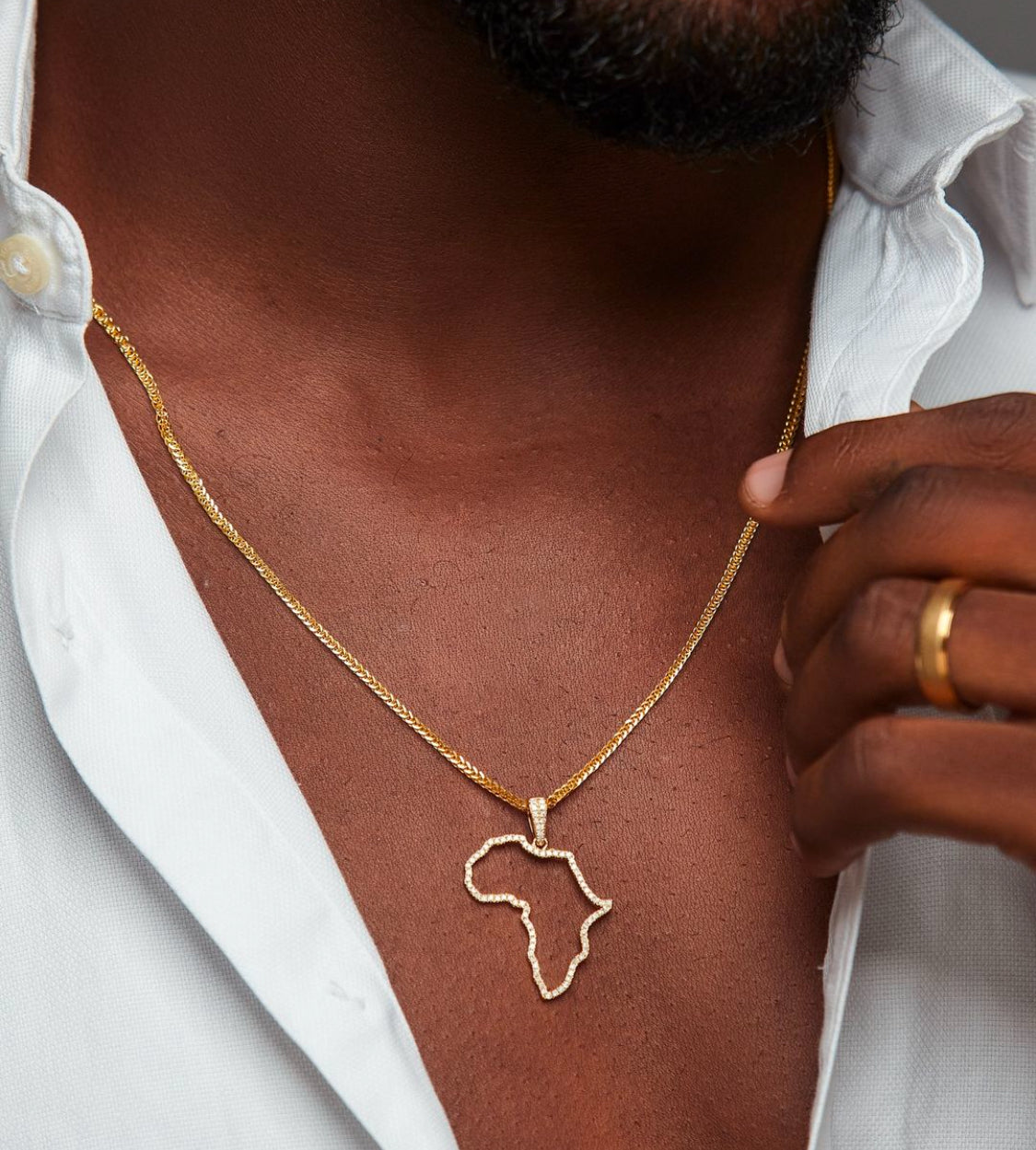 African Map Outline Diamond in 18K Gold