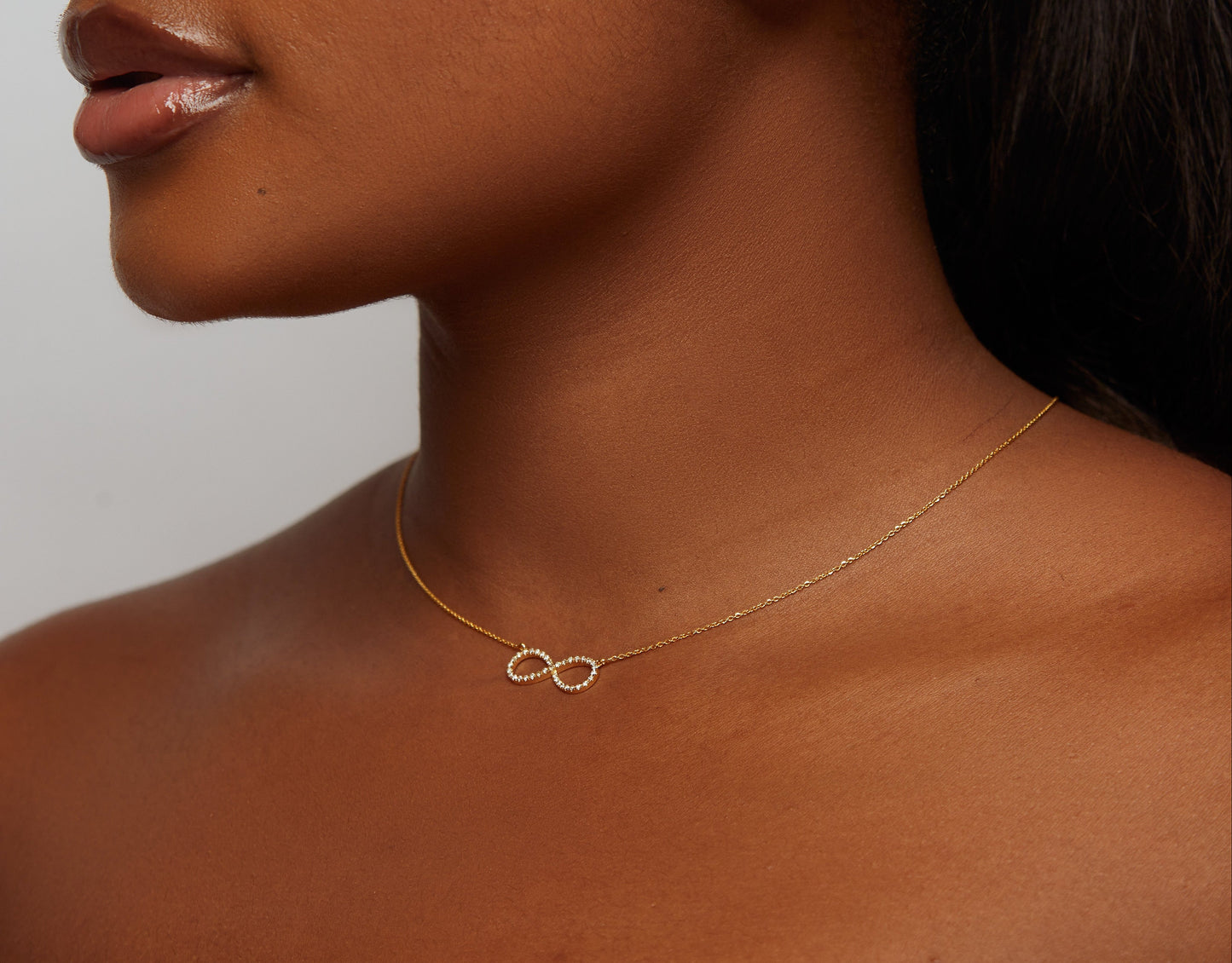 BOZ Infinity Diamond Necklace in 18K Gold