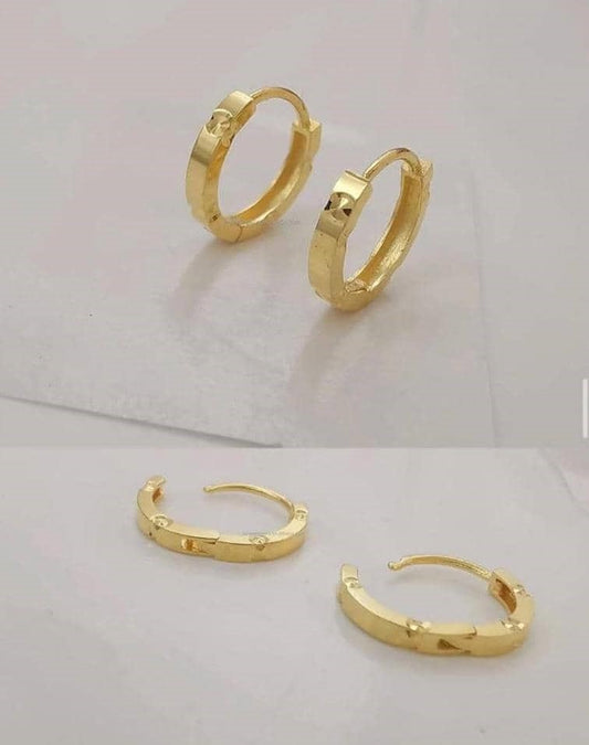 Dainty Huggies Hoop Earrings in 18K Gold