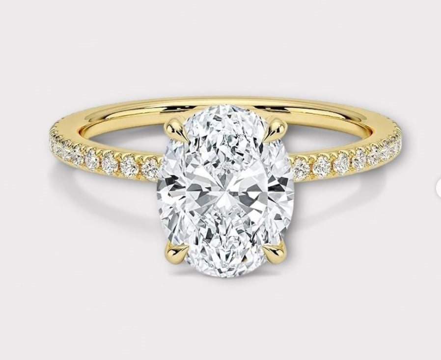 Fay Oval Cut Moissanite and Natural Diamond Engagement Ring in 18K Gold