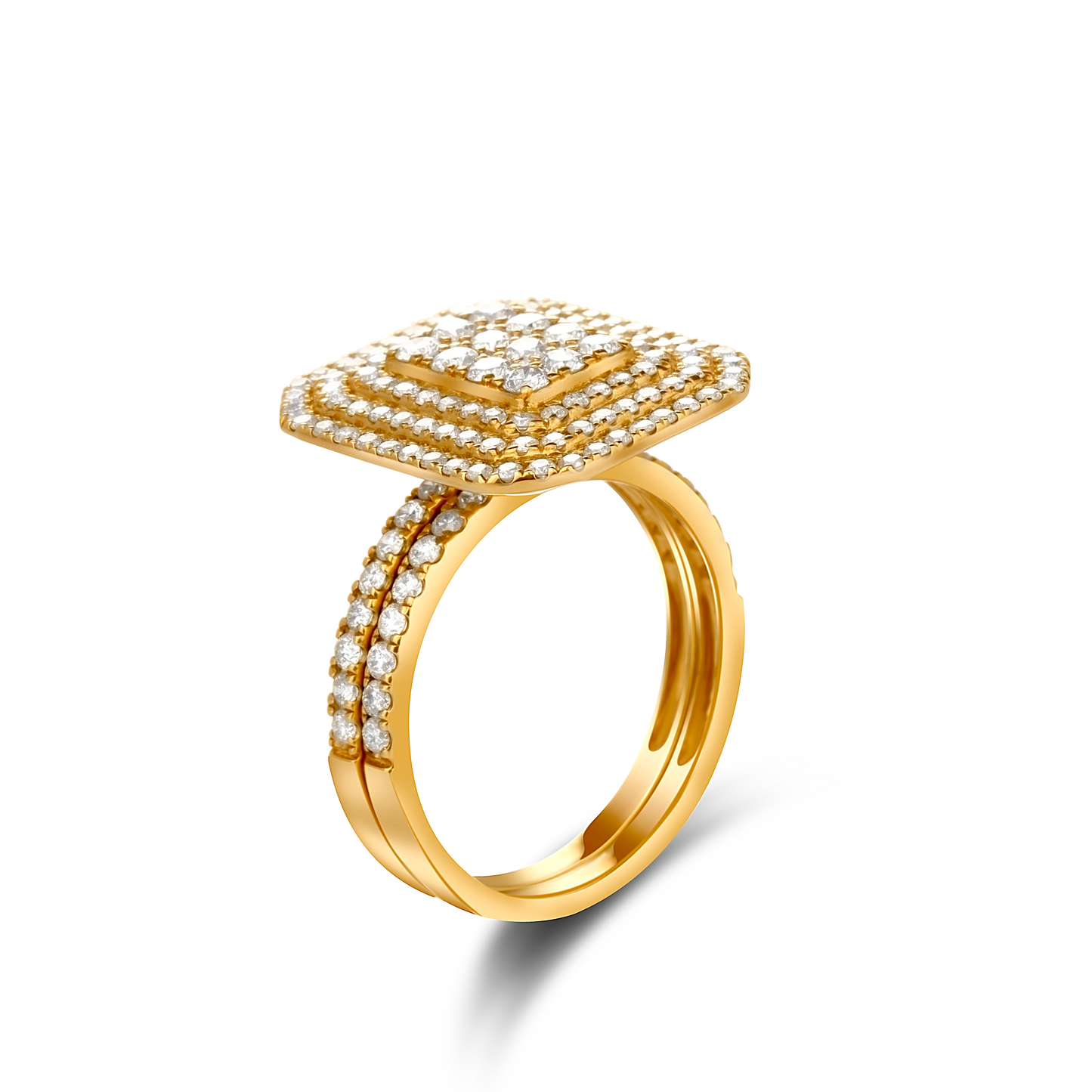 Evelyn Natural Diamond Bride Set in 18K Gold