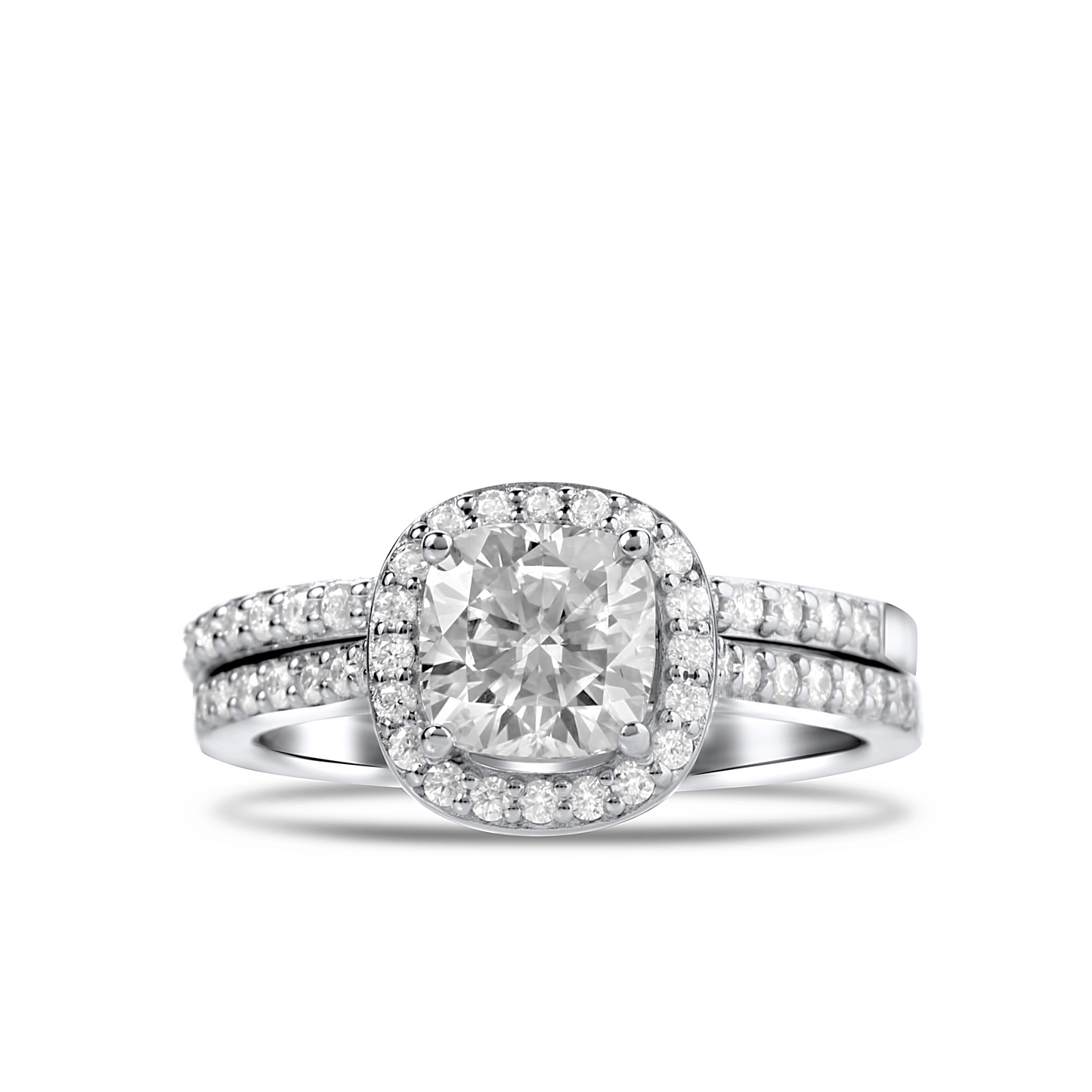 Heiress Cushion Cut Diamond Bride Set in 18K Gold